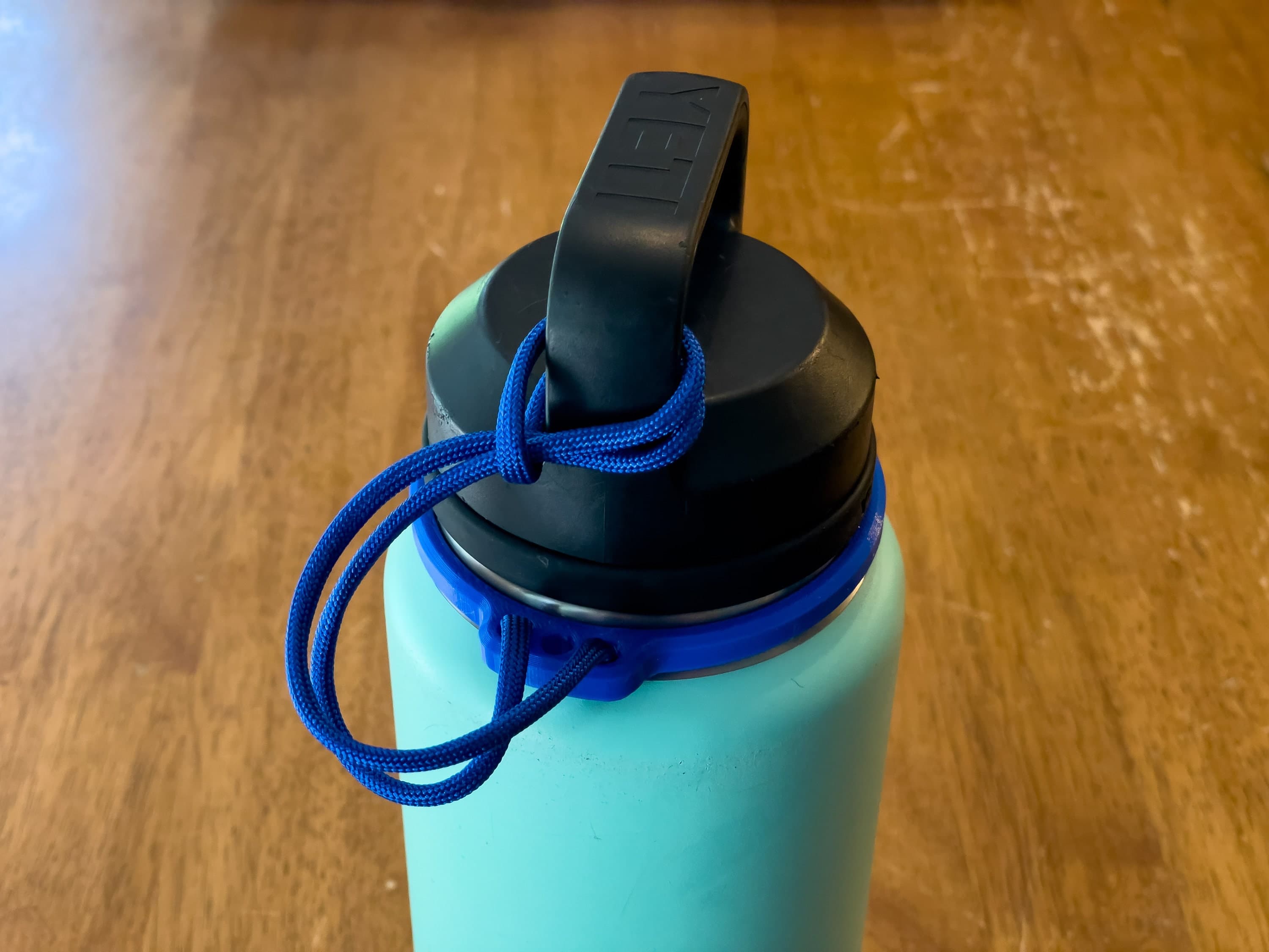 YETI Chug Cap Tether detail